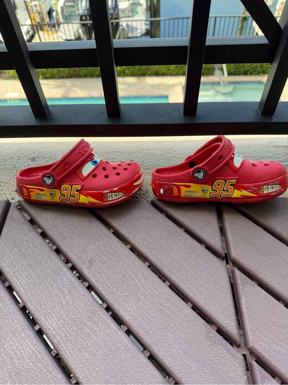 Pair of Disney Cars CROCS - Picture 3 of 12